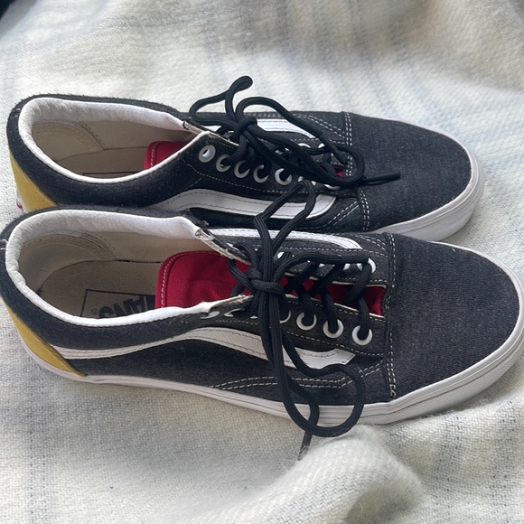Mens, Size 8, Gray , Red , Yellow Vans - Picture 4 of 5